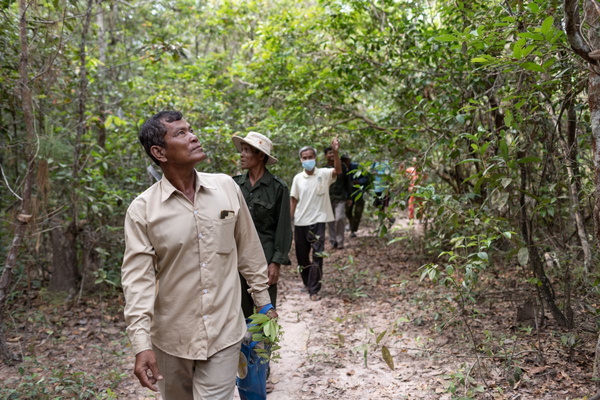 Khiev Khoy and other community members exercise their rights by conducting patrols to protect the land they manage.