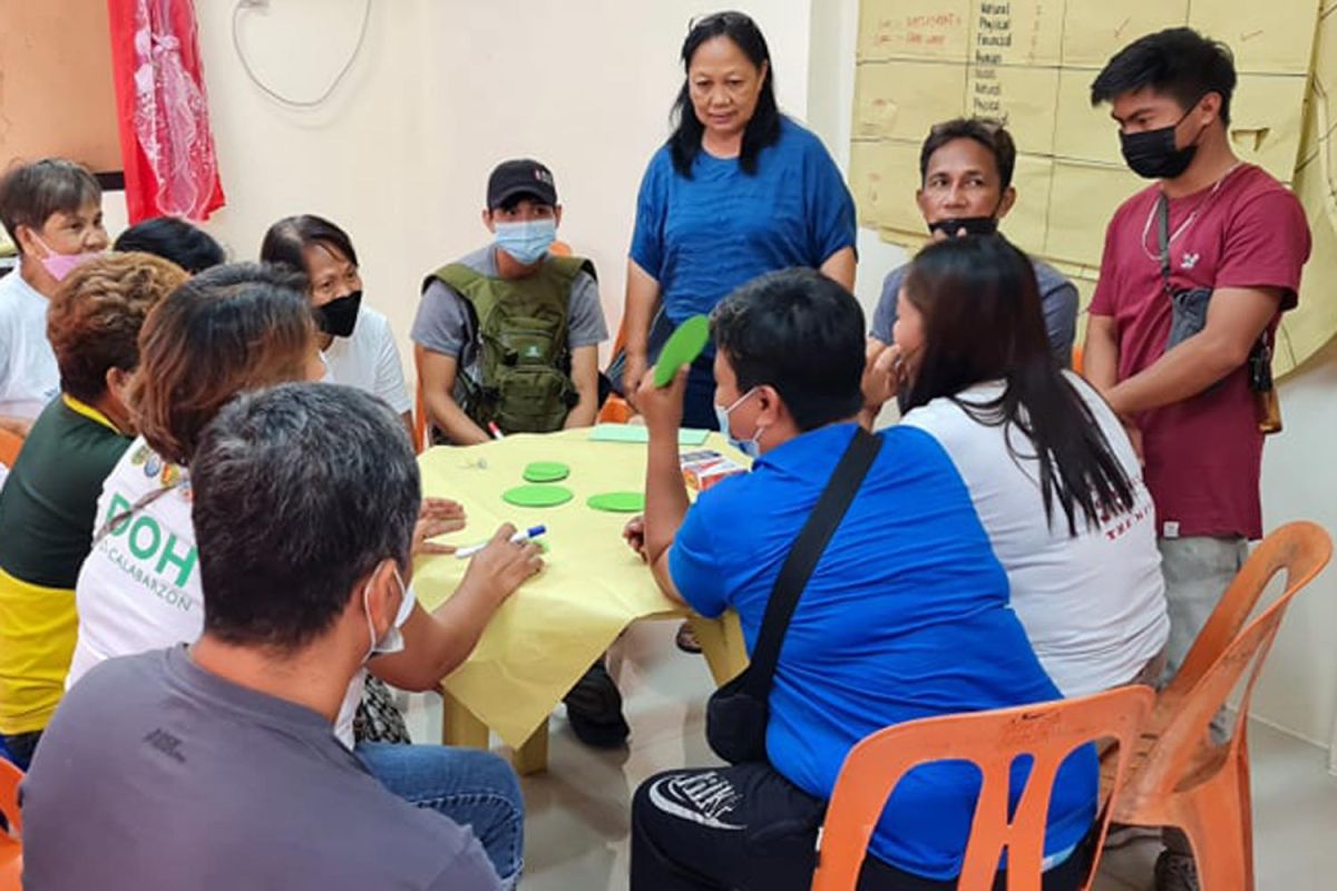 Explore researchers from the Philippines develop their proposal to enhance resiliency of socio-ecological production landscapes in Southeast Asia.  