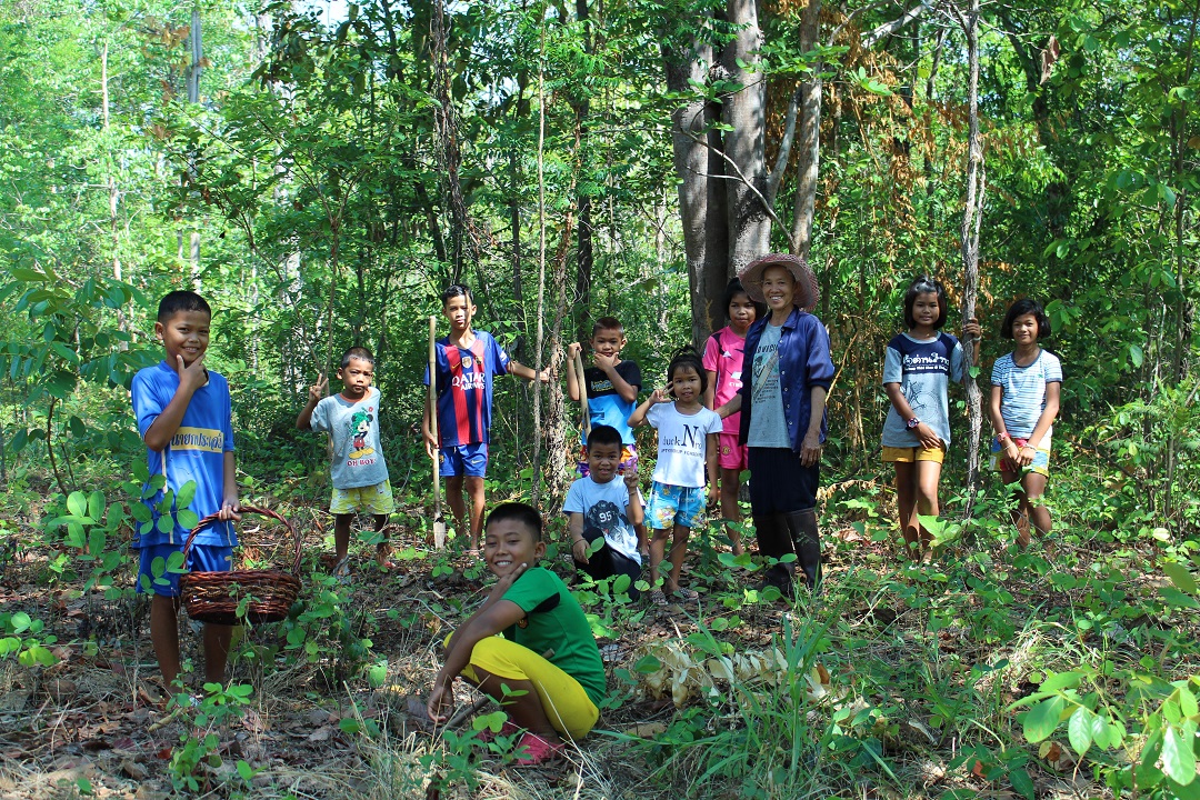 cr.photo ศูนย์วนศาสตร์ชุมชนเพื่อคนกับป่า (รีคอฟ) ประเทศไทย 