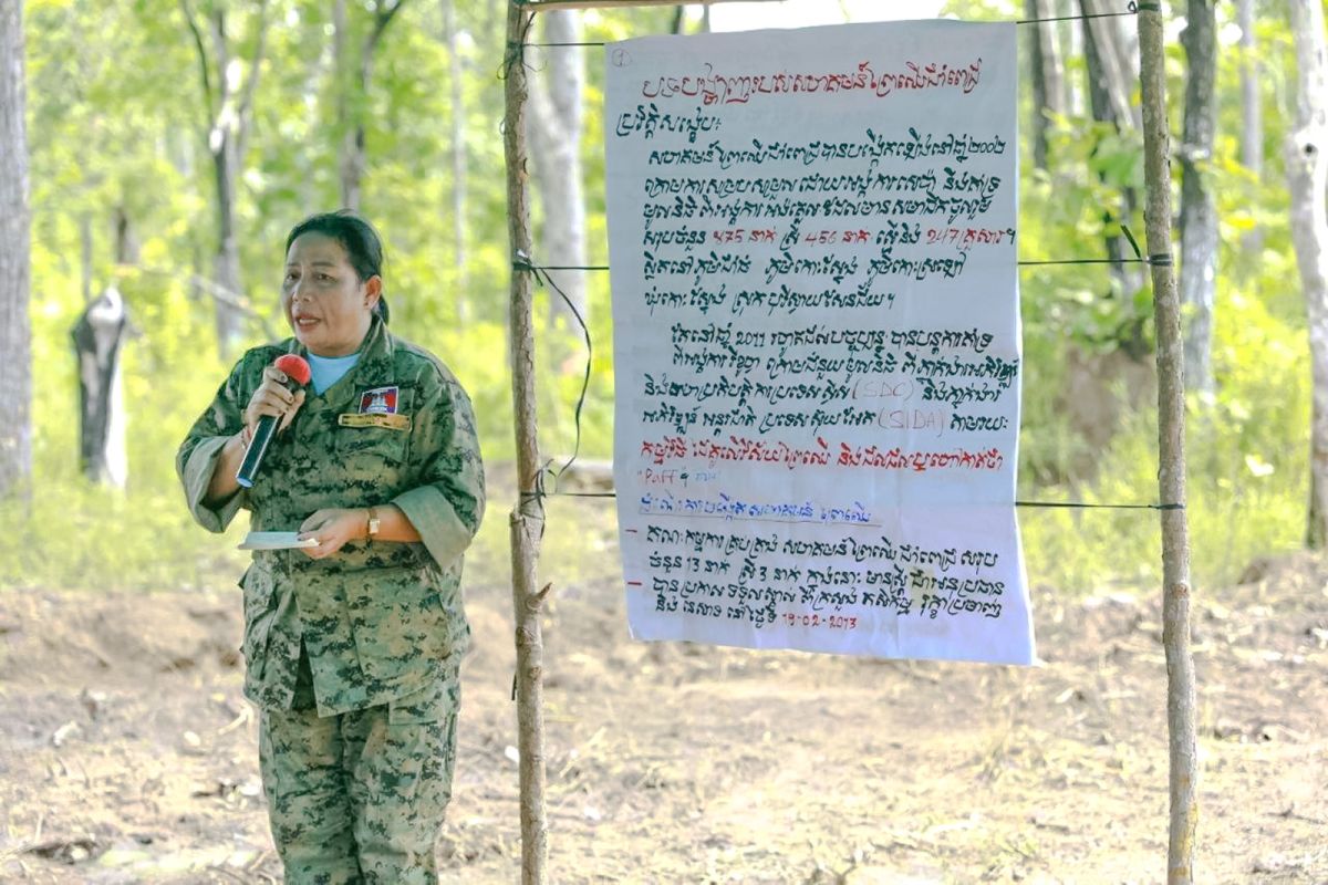 Bou Khamtong presented the role and women engagement in their Community Forestry