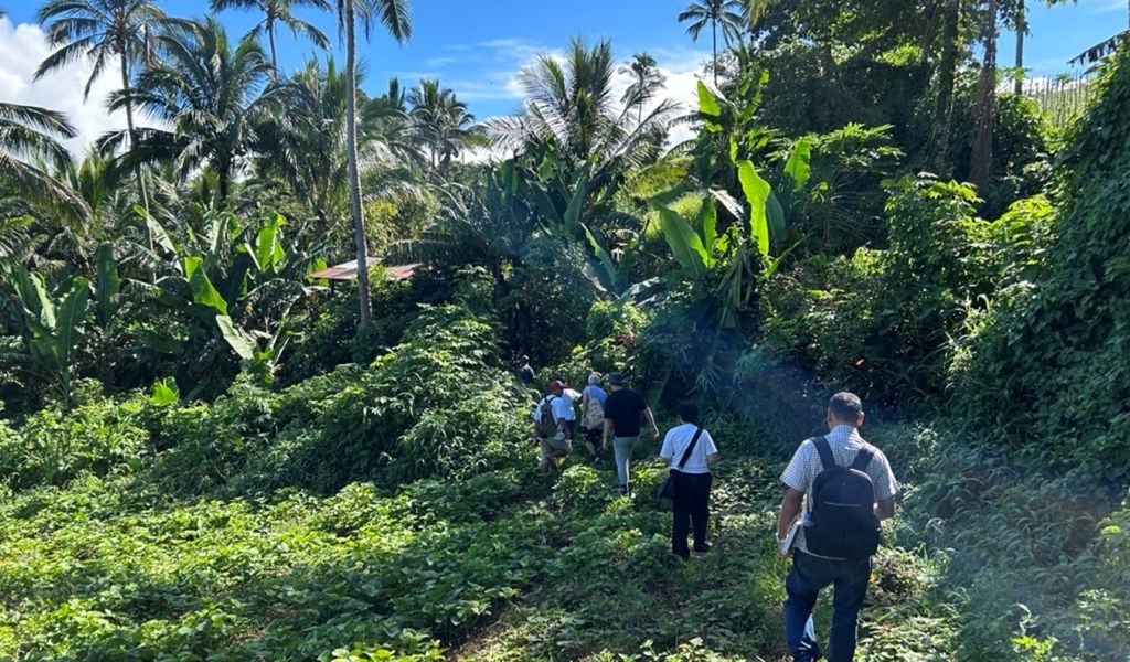 Explore team members join a field trip in Barangay Luquin, the Philippines.