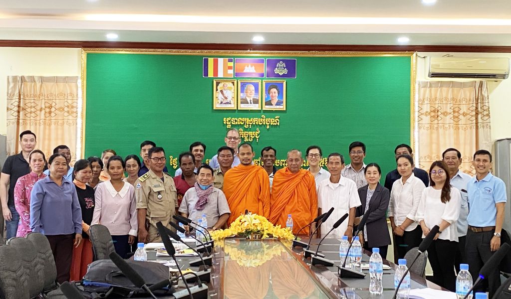 Participants at the stakeholder consultation at the Boribo district office in Kampong Chhnang Province, Cambodia. Photo: Prek Leap National Institute of Agriculture