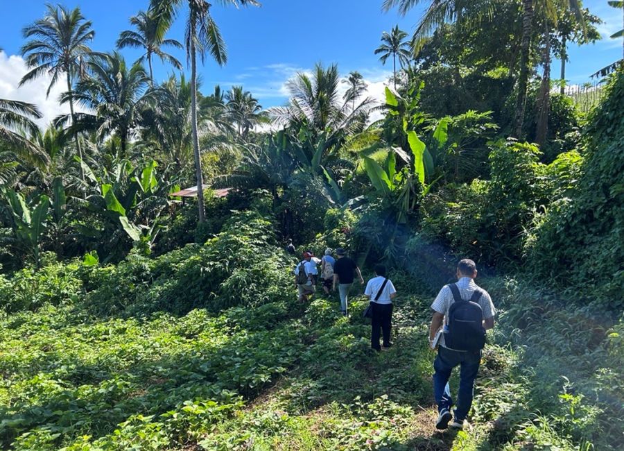 Explore team members join a field trip in Barangay Luquin, the Philippines.